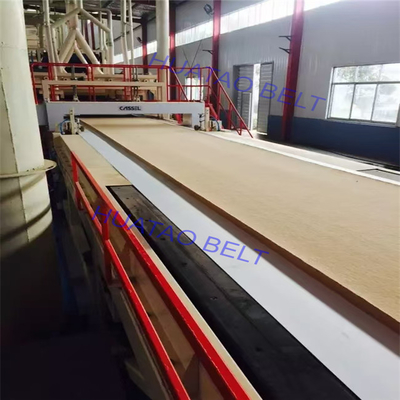 OSB 製造ラインのための木材の長型帯