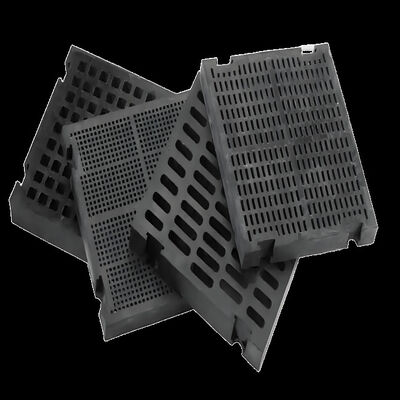 厚さ 25mm ゴムスクリーンパネル 40 Shore A と 60 Shore A 耐磨性硬さ