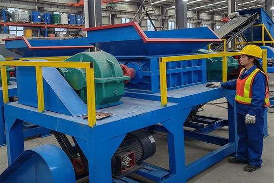 4200kg 工場用強力二軸シュレッダー