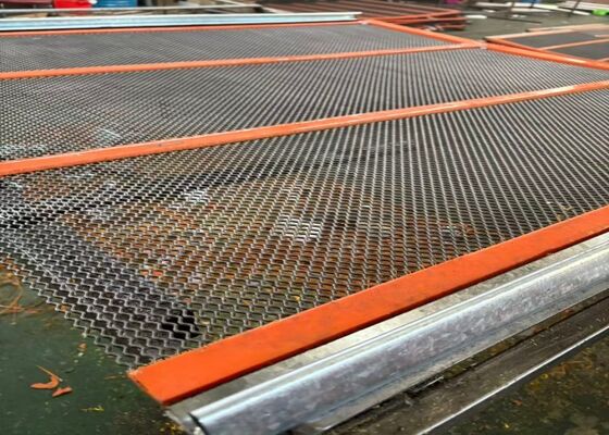 濡れスクリーニング用のポリリップル自己清掃スクリーンメッシュ