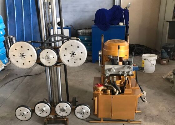 防水性と安定した作業のための安定した強力な出力油圧ワイヤーソー