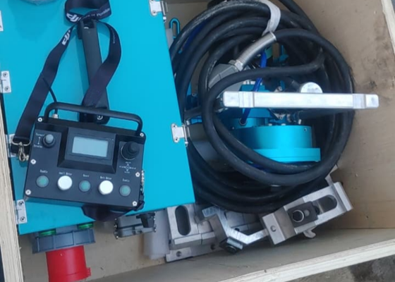 コンクリート壁を高速かつ正確に切断するための 26kw 電動ウォールソーマシン
